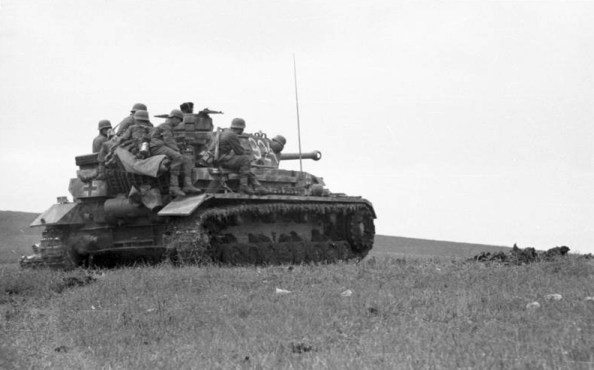 Zdobycie rowu przeciwpancernego pod Parpaczem 2